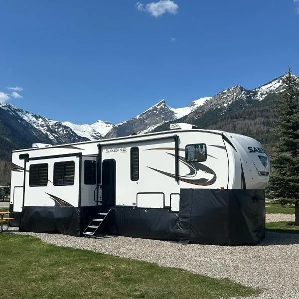 Fernie RV Resort, hôtel à Fernie