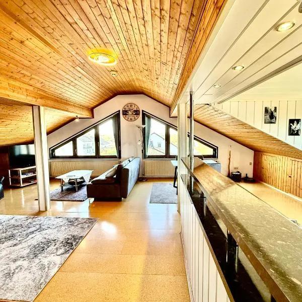 Charmante Ferienwohnung Ziegler mit Pool, Hotel in Villmar