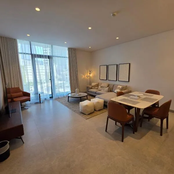 Elegant 1BR with Balcony PearlHouse Luxury Living!, готель у місті Манама