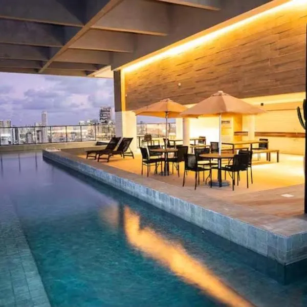Flat no Coração do Recife Próximo ao Consulado Americano, hotel in Recife