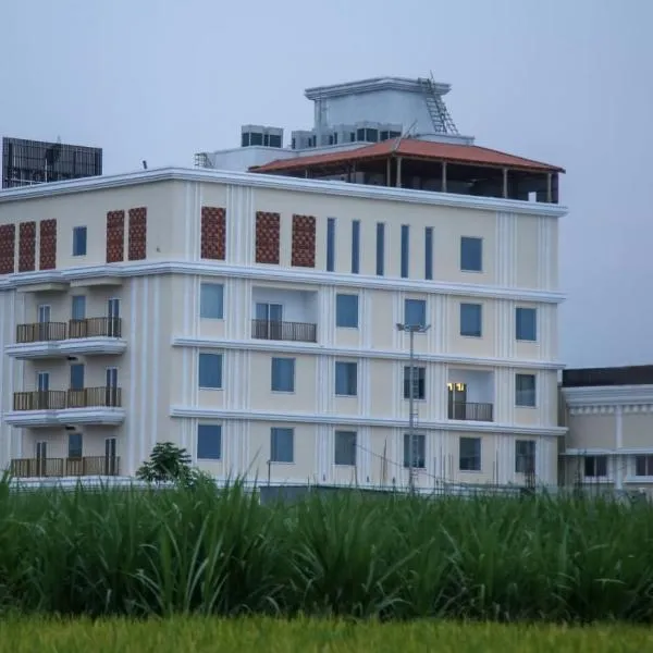 Leaf Hotel, hotel in Tiruvannāmalai