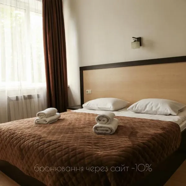 Hotel Koral, hotel in Chernivtsi