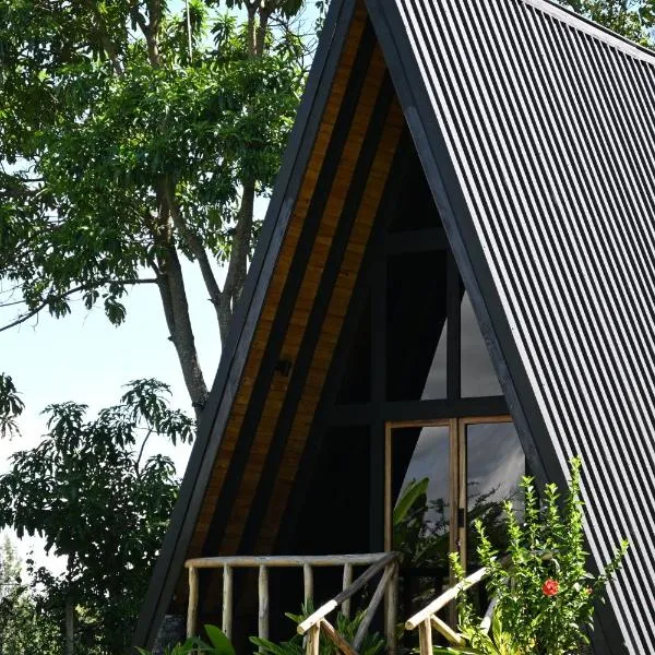 Msitu Hut, Hotel in Tuvaila