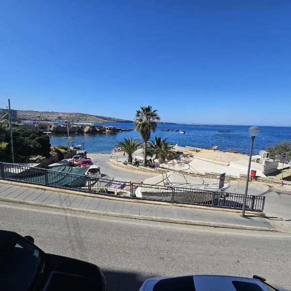 Sea VIEW holiday home, хотел в Сейнт Полс Бей