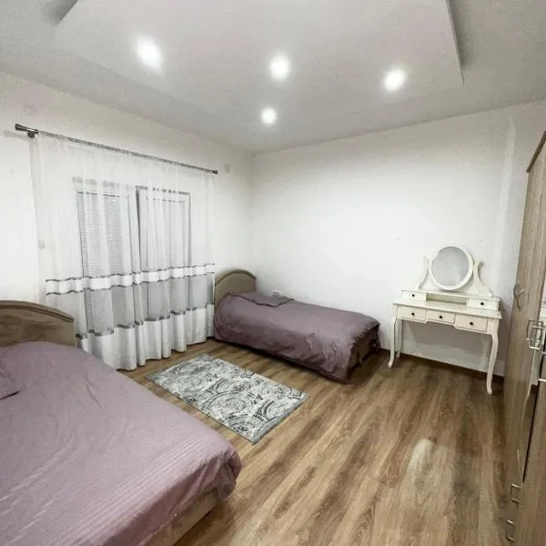 Apartman Cesare, hotel in Tivat