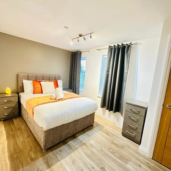 2 Beds Mint drive With Secure car Or Van Park w WiFi-Netflix No Deposit Required, hotel in Birmingham
