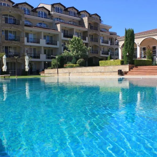 Atia Resort, Hotel in Tschernomorez