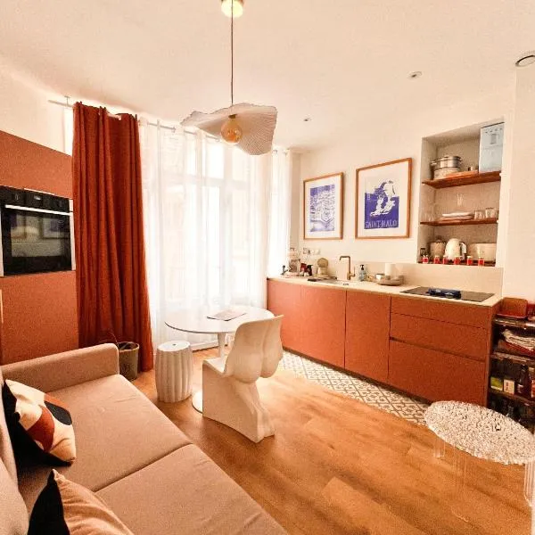 Le Plongeoir, intra-muros, hotel in Saint Malo