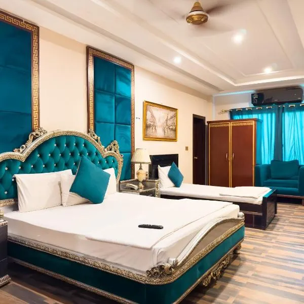 Royal Mansion Hotel, hotel em Multan