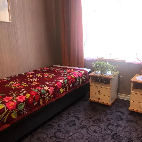 Posti Guest Apartment, hotel in Viljandi