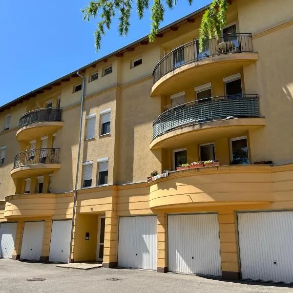ÁRNYAS LIGET APARTMAN - Free parking, hotel in Pécs