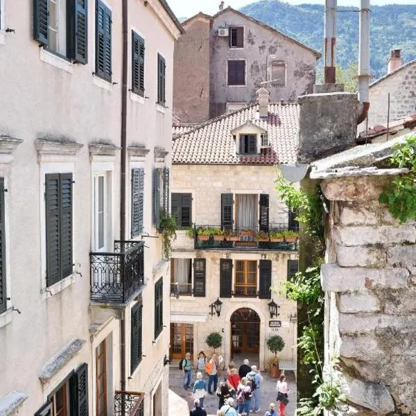 Old Town Church Bells, hotel v destinaci Kotor
