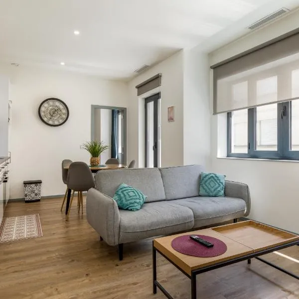 Alma Bonfim Apartments, hotell i Porto