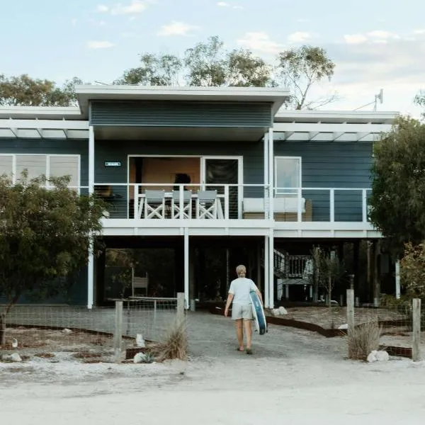 Avalon Beachfront Kangaroo Island 4 bedroom home, hotel v destinaci Nepean Bay