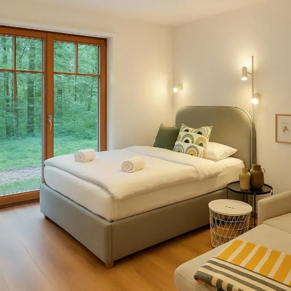 Studio am Dürnbach - Modern, ruhig & zentral am Schliersee mit Parkplatz，位于施利尔塞的酒店