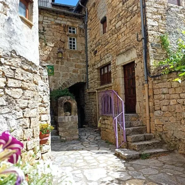 Le Gîte Latour Milieu, hotel in Sainte-Énimie
