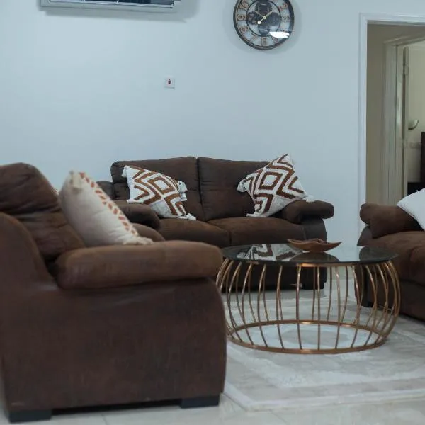 Sunrise Luxury Homes, hotel u gradu Akra