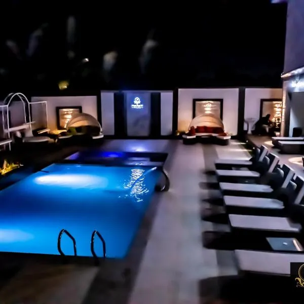 Pinorich Hotel, hotel in Buea