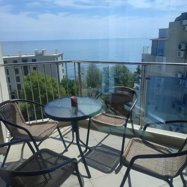 Kabakum Sea-View Apartament 2, hotel in Varna City