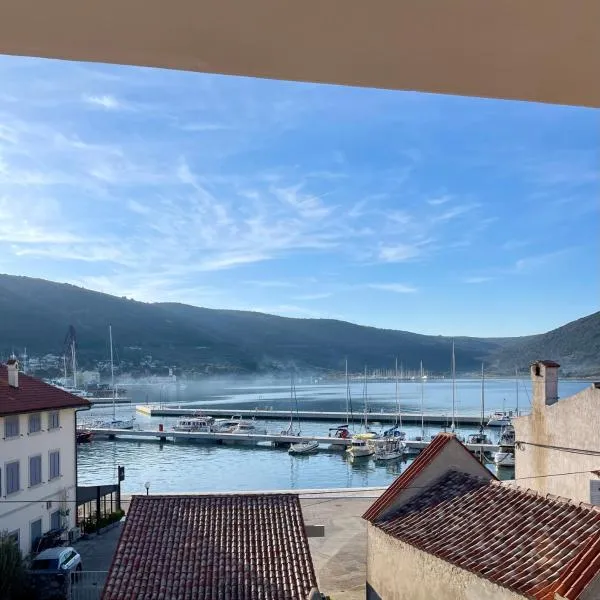 Villa Lungomare, hotel v destinaci Cres