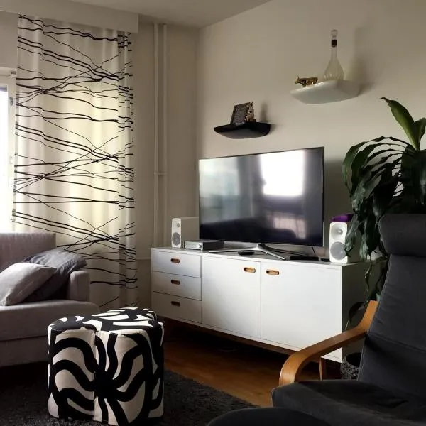Wonderful Love Studio - whole city within reach, hotel v Helsinkách