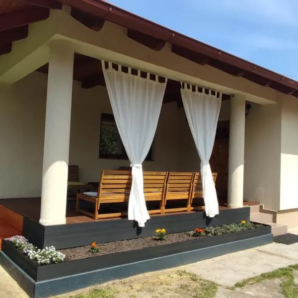 Silence Villa, hotel in Satu Mare