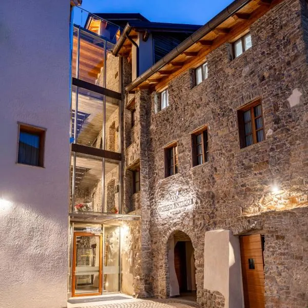 Borgo Antico，Albiano的飯店