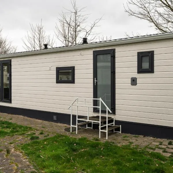 Camping Meerwijck - Fluitekruid 4, hotel v destinaci Kropswolde