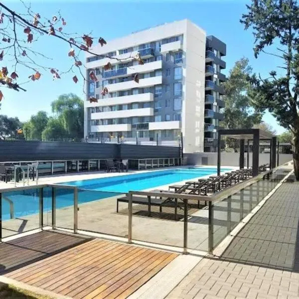 CERRO DE LAS ROSAS Departamento amoblado con pileta climatizada,哥多華的飯店