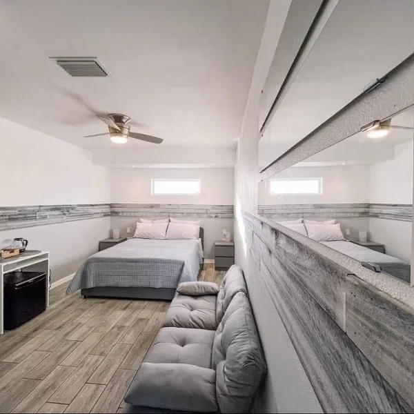 Cozy Guest House, hotel in Seminole