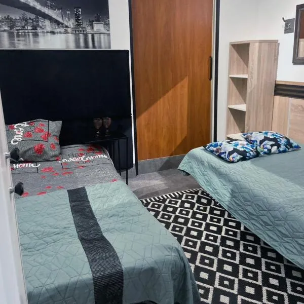 Mieszkanie 2 z ogródkiem-FAKTURA, Hotel in Szczecinek
