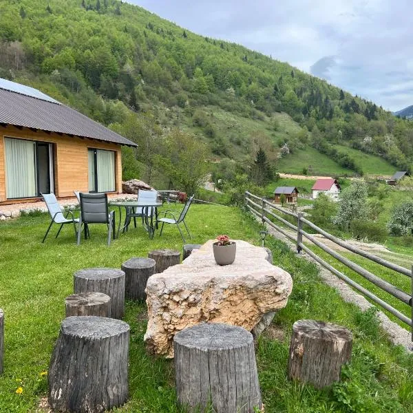 Bujtina Kacaku, hotel in Peje