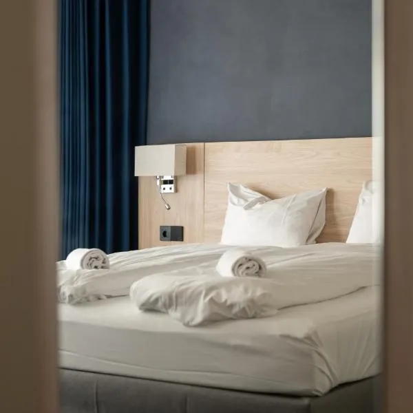 BREEZE Hotel Victoria - Self-Service, ξενοδοχείο στο Μπέργκεν