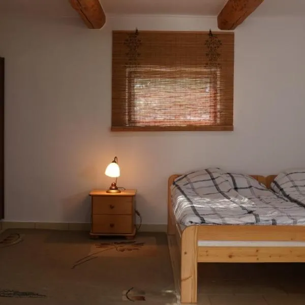 Agroturystyka nad jeziorem Gaładuś, hotel in Sejny