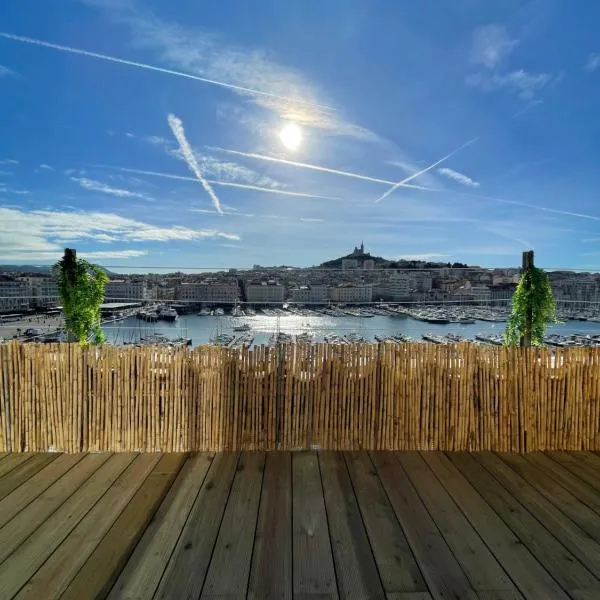 Appartement vue imprenable Vieux-Port et Notre Dame, hotel in Marseille