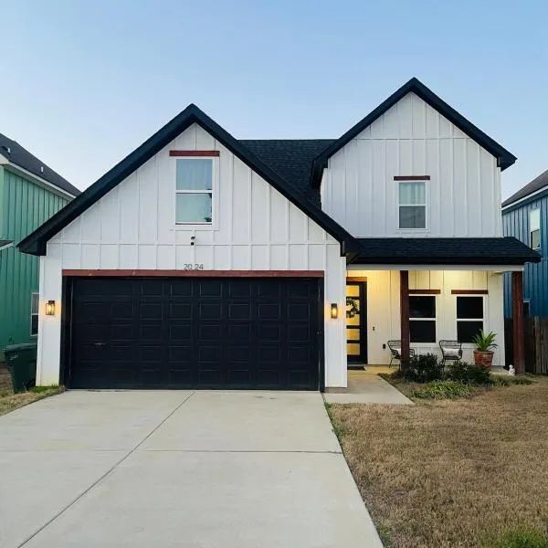 GGI Retreat Modern Texas Style Home, ξενοδοχείο σε Σρίβπορτ