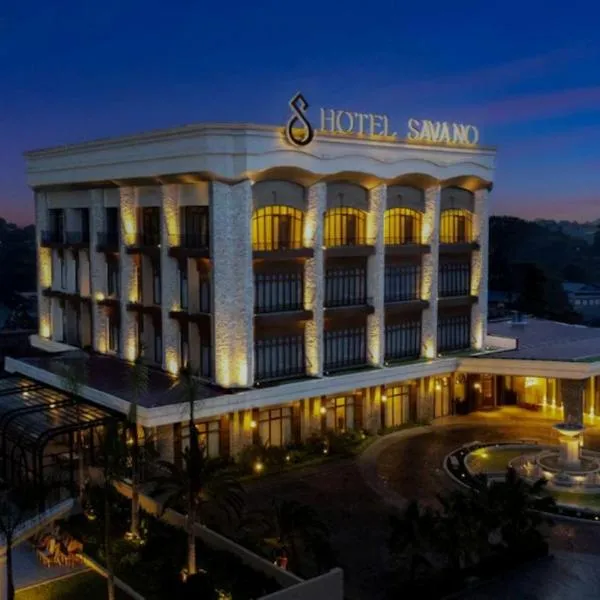 Hotel Savano，位于Sapang Alat的酒店