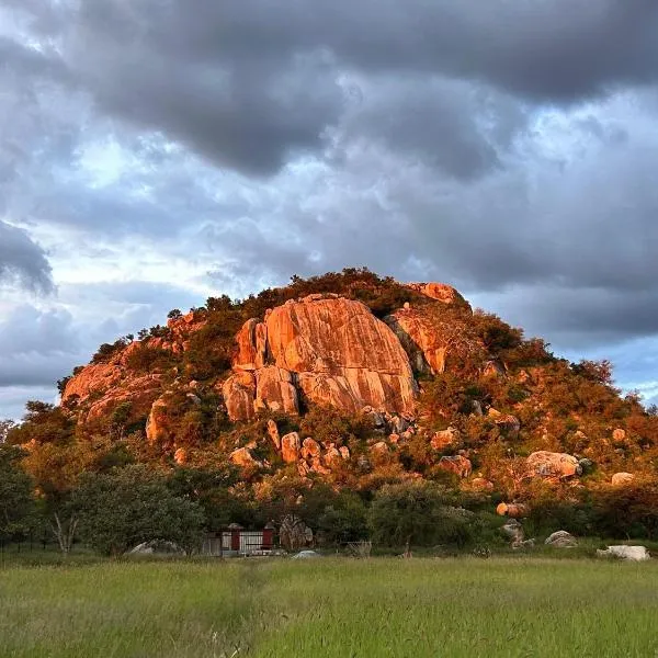 Northern Rock Campsites, hotel in Otjiwarongo