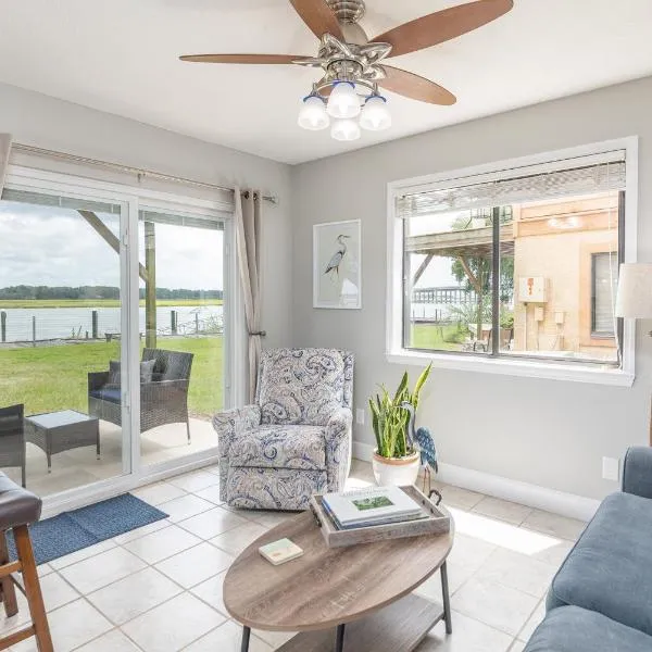 Beaufort's Blue Heron Hideaway on Battery Creek, hotel in Beaufort