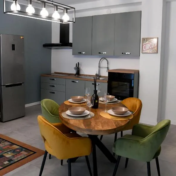 Unique Circus Apartment, hotel v Miláně