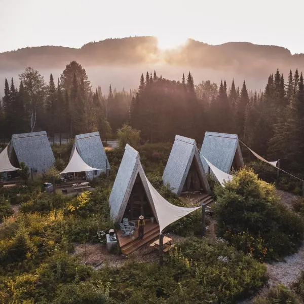 Farouche Tremblant Cabines nature avec bain nordique, hotel di Lac-Superieur
