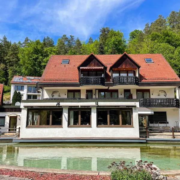 Gästehaus Forellenhof, hotel in Pottenstein