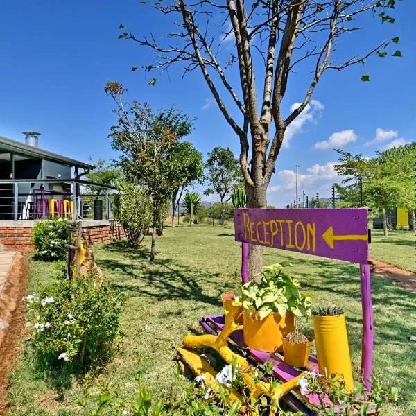 SleepOver Moria, hotel u gradu Moria