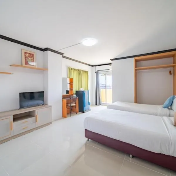 One Residence Navanakorn, готель у місті Патхумтхані