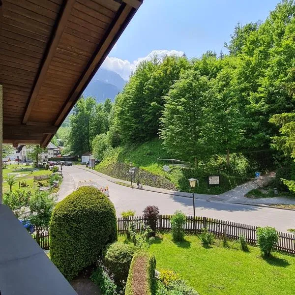 Ferienhaus Am Brücklesbach, hotel in Grainau