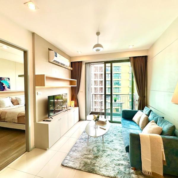 Bright & Spacious Apartment, Bangkok