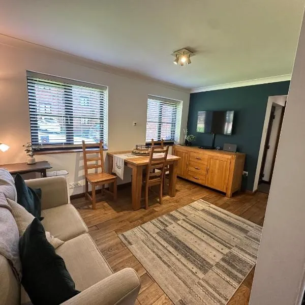 13 St Mary's Mews, hotel di Mold