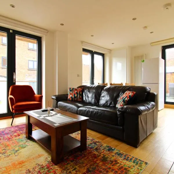 Roof Terrace Oasis 2 Bed 2 Bath London City Shoreditch Hoxton Modern Zone 1, hotel in London