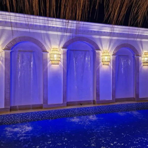 Villa Dar Aziza on a paradise island, hotel u gradu Er-Remla