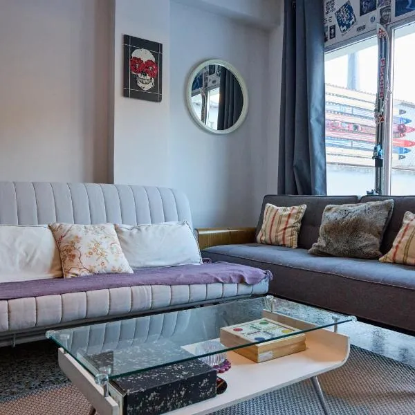 Retiro Bohemio con Terraza, Parking y Esquí I AndBnB, хотел в Ордино